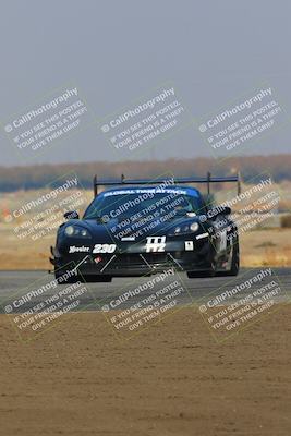 media/Nov-12-2022-GTA Finals Buttonwillow (Sat) [[f6daed5954]]/Group 4/Session 1 (Sweeper)/